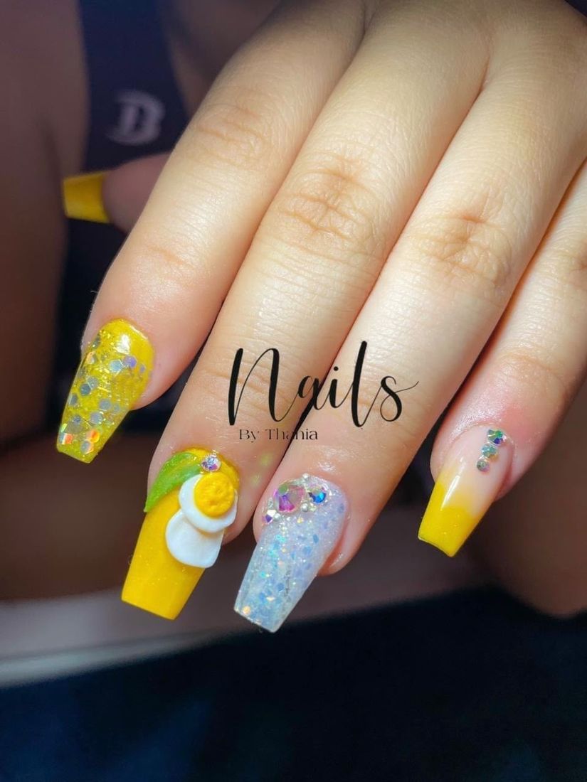 Uñas acrílicas
